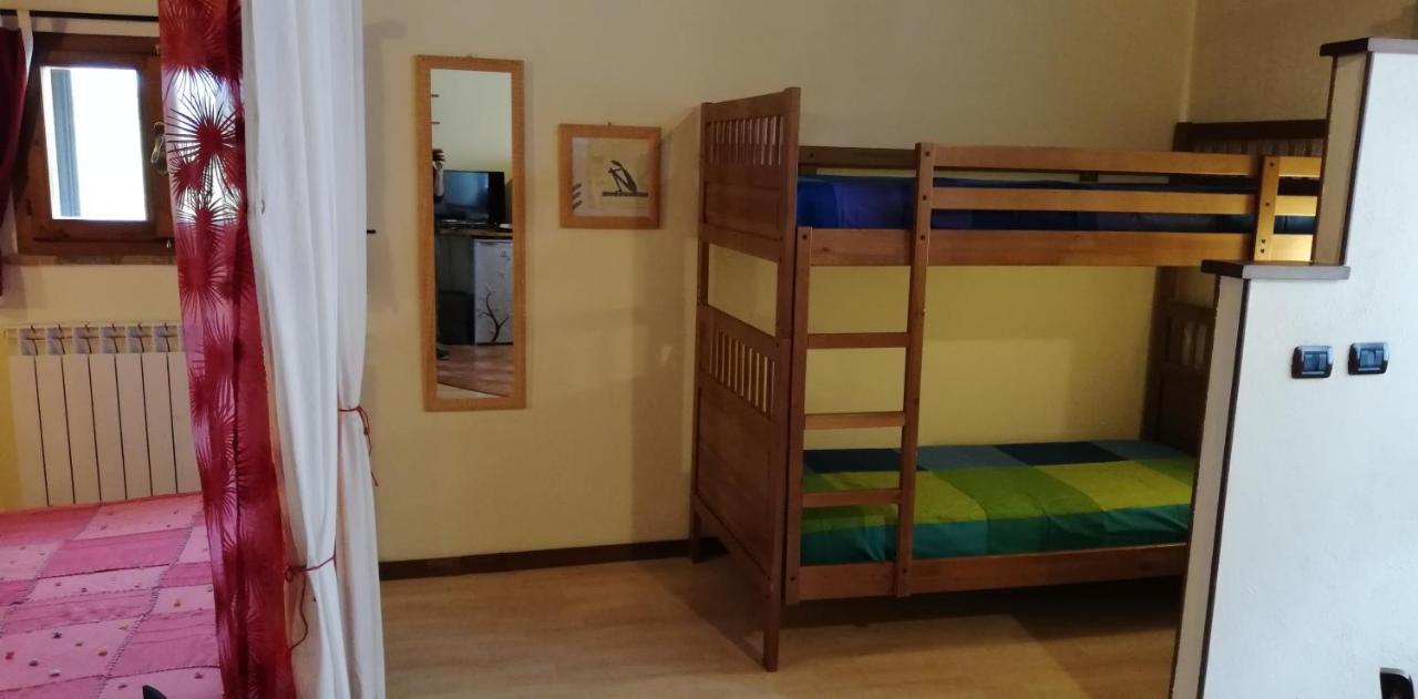 B&B Caselunghe Camerino Ngoại thất bức ảnh